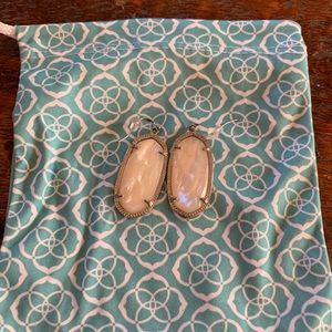 White Kendra Scott Elle with silver